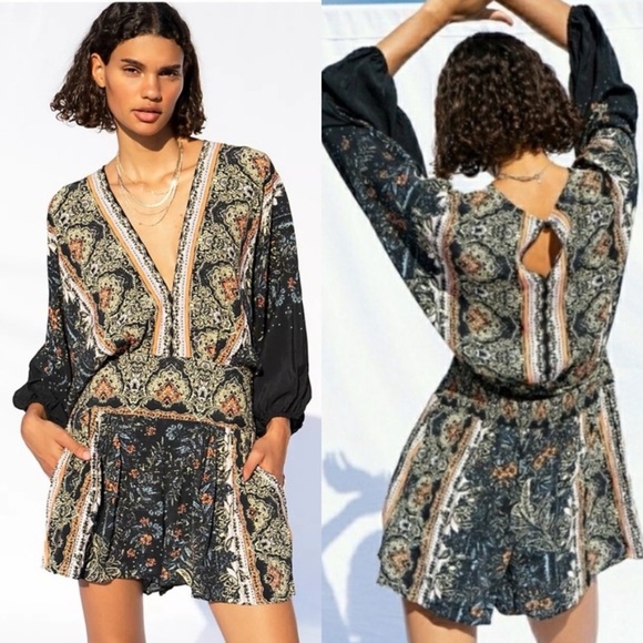 FREE PEOPLE Big Sur Paisley Printed Boho Flowy Summer Shorts Romper - Picture 1 of 9